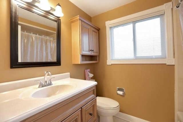 Quiet And Comfortable Homestay Oakville Room photo